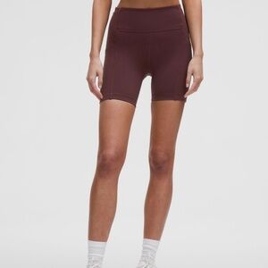 Swift speed high rise shorts with pockets